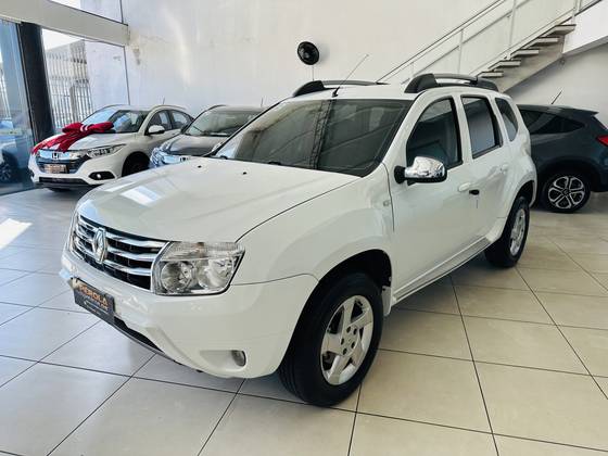 RENAULT DUSTER 2.0 DYNAMIQUE 4X2 16V FLEX 4P AUTOMÁTICO RENAULT DUSTER 2.0 DYNAMIQUE 4X2 16V FLEX 4P AUTOMÁTICO